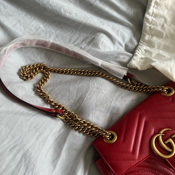 GUCCI Mini GG Marmont Matelassé Shoulder Bag "FIRM PRICE" - Picture 9 of 15